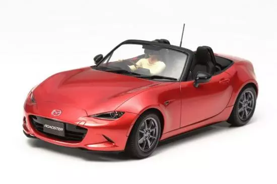 Tamiya 1/24 Mazda Mx-5 1 Tamiya 1/24 Mazda Mx-5
