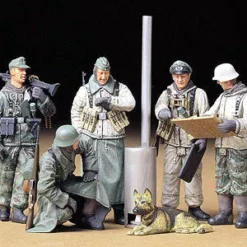 Tamiya German Soldiers Field Briefing