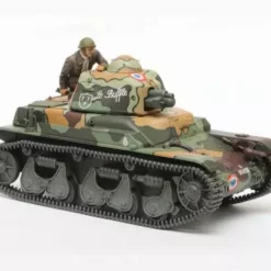 Tamiya 1/35 R35 French Light Tank
